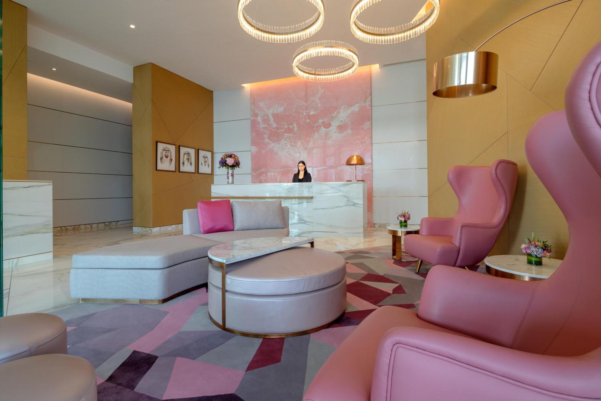 Hilton Dubai Creek Hotel & Residences Exterior foto