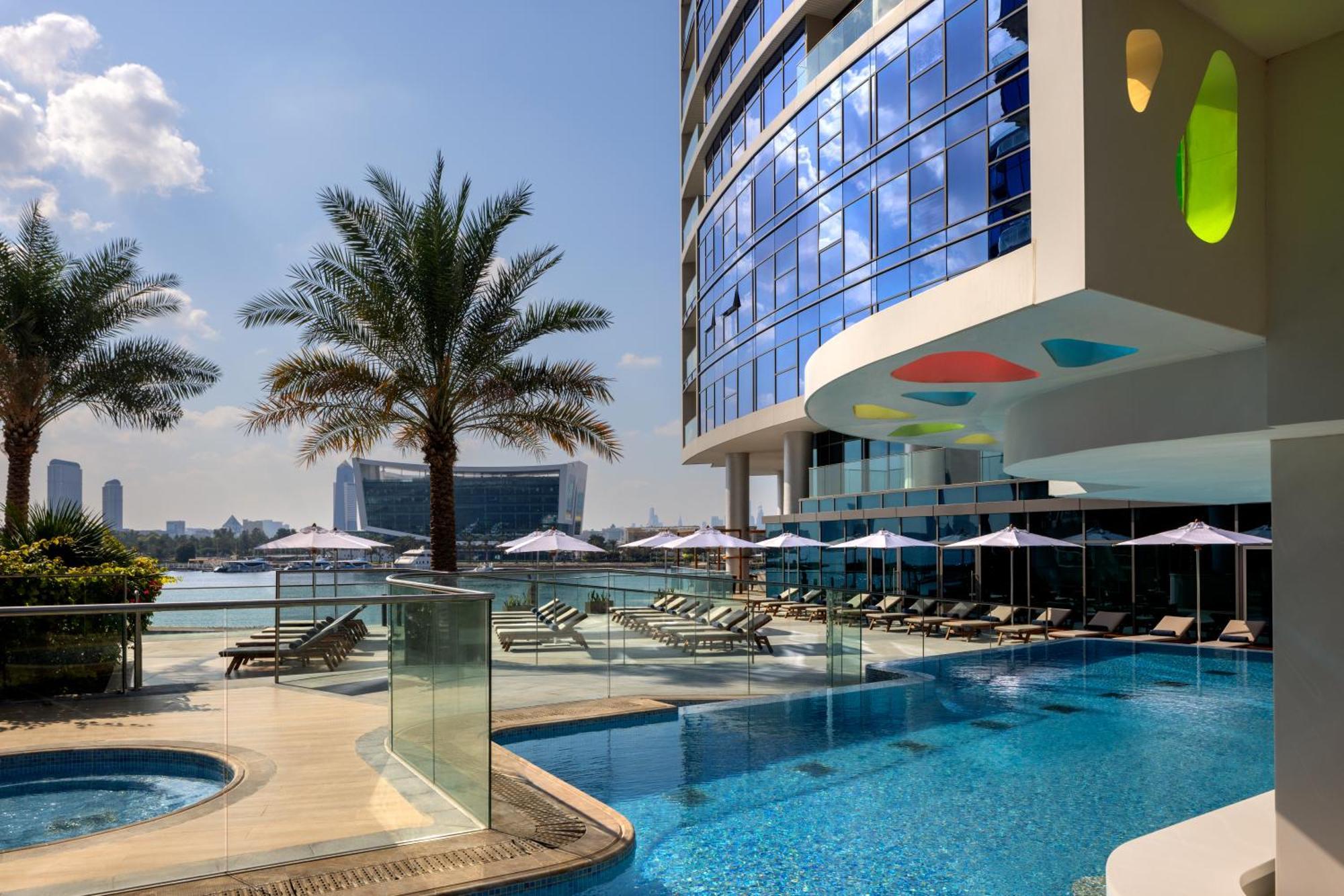 Hilton Dubai Creek Hotel & Residences Exterior foto
